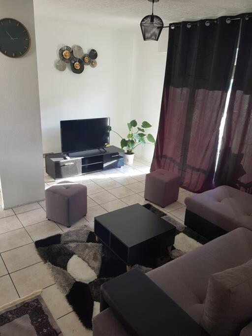 Superbe Appartement En Residence Prive Avec Un Parking Prive Scionzier Eksteriør billede